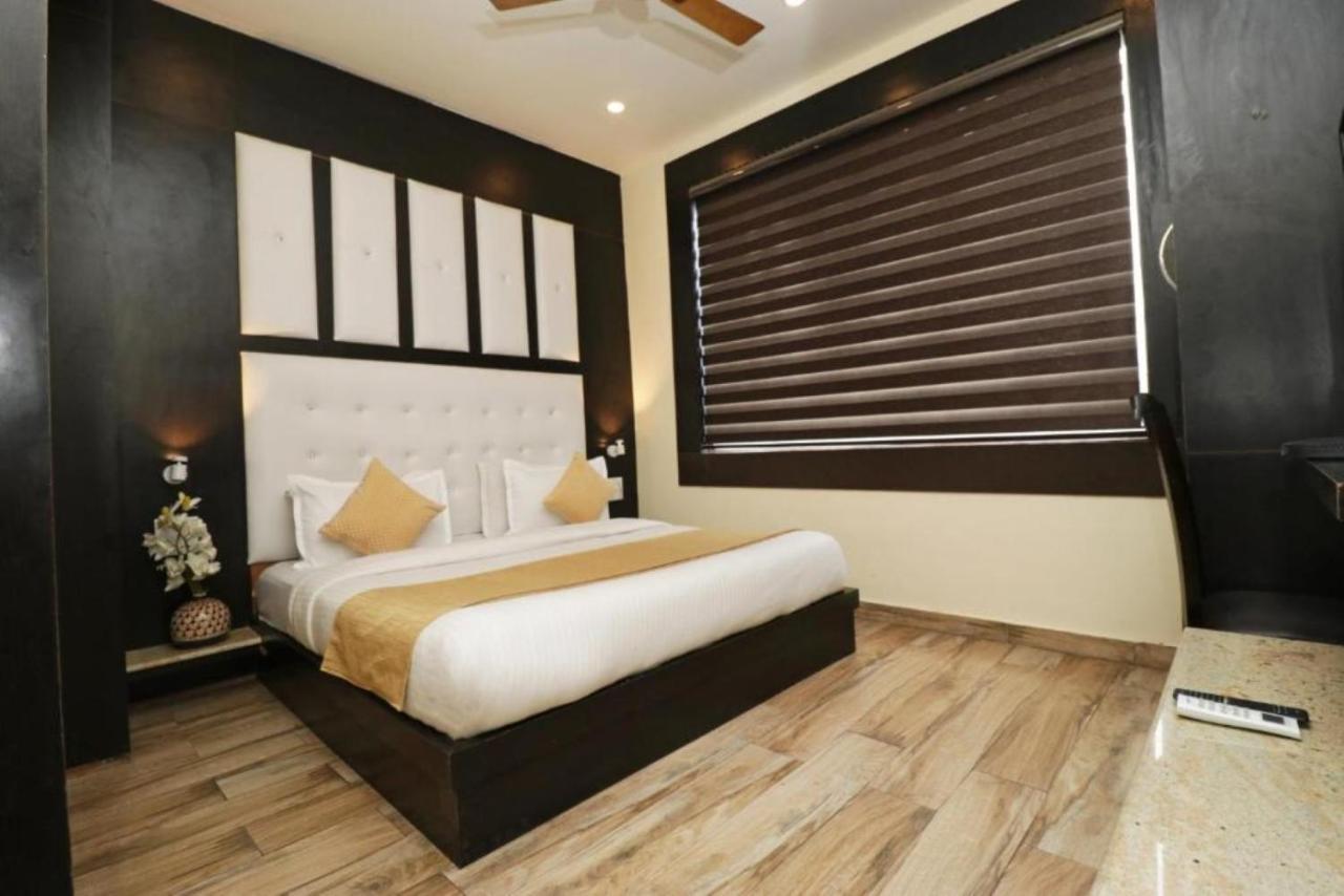 Hotel Mirage Residency - Hill View Hotel In Дармсала Екстер'єр фото